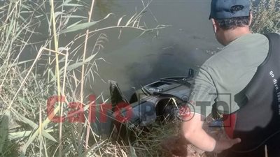 مصرع شخصين وإصابة 2 آخرين في انقلاب سيارة داخل ترعة بسوهاج