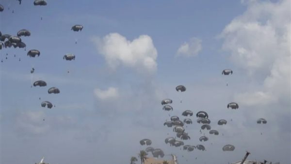 عمليات الإنزال الجوي