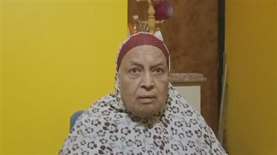 بعد 60 عامًا من الزواج.. مسنة بالبحيرة تطلب الخلع: طلع بتاع ستات وكل شوية يضربني