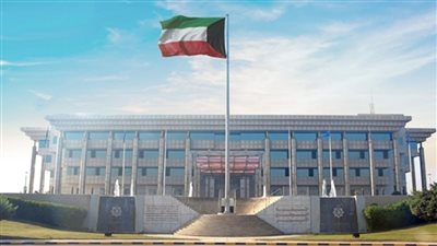 منهم مصريون.. الكويت: ضبط تشكيل عصابي يمتهن تزوير مستندات للحصول على تأشيرات أوروبية 