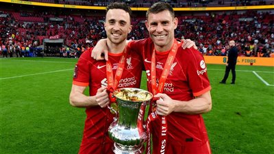 جيمس ميلنر يغير رقم قميصه مع برايتون تضامنًا مع دييجو جوتا