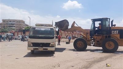 بورسعيد × 24 ساعة | حملات مسائية بالزهور وتحصين الماشية.. وشواطئ مكتظة بالمصطافين