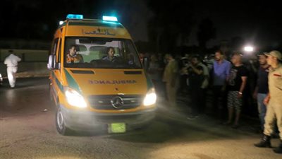 إصابة 4 أشخاص بينهم طفلان في تصادم دراجتين ناريتين بالوادي الجديد