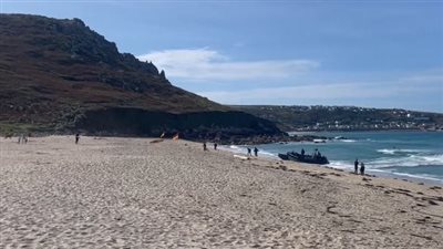 تفاصيل القبض على عصابة تهريب كوكايين بقيمة 18 مليون جنيه إسترليني على شواطئ بريطانيا