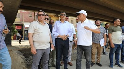 محافظ الجيزة: تطوير شوارع مصطفى مشرفة وحسن حمدي والتحرير والطرق المحيطة بمستشفى بولاق الدكرور