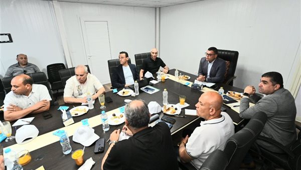 وزير الإسكان