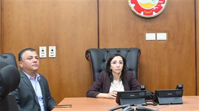 محافظ البحيرة تتابع جاهزية لجان انتخابات مجلس الشيوخ من مركز التحكم والسيطرة