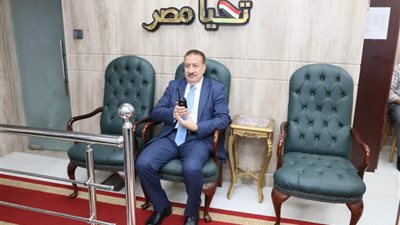محافظ المنوفية يتابع من مركز الشبكة الوطنية الاستعدادات النهائية لانتخابات الشيوخ.. وتجهيز 469 لجنة لاستقبال الناخبين