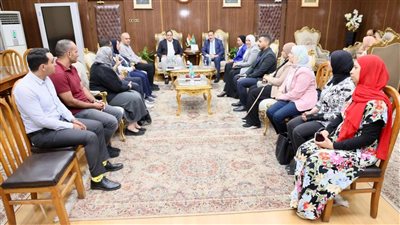 محافظ المنوفية يبحث مع وفد الصحة العالمية تنفيذ مبادرة المستشفيات الصديقة لسلامة المرضى بحميات شبين الكوم