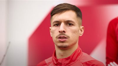 رسميًا.. بايرن ميونخ يعلن إعارة بالينيا إلى توتنهام حتى 2030