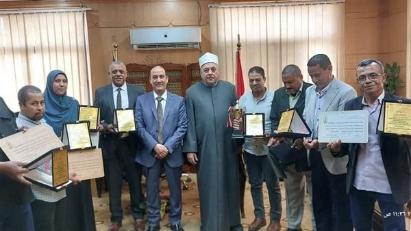 جانب من تكربم المنطقة