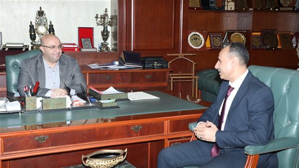 محافظ بني سويف ووكيل