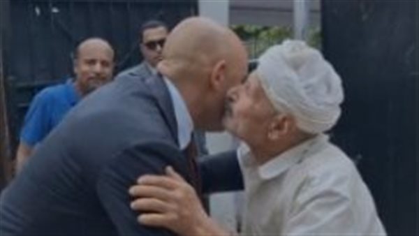 وزير التعليم يدلي