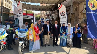 وكيل صحة بني سويف يتفقد فرق المبادرات الرئاسية أمام لجان التصويت لتقديم الخدمات الصحية للمواطنين 