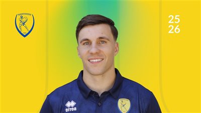 بانيتوليكوس اليوناني يضم كونراد ميشالاك لاعب الزمالك السابق