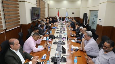 محافظ القاهرة: غلق 13 لجنة بعد مد العمل بها لتوافد المواطنين