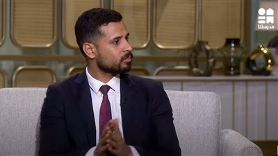 الكاتب الصحفي أحمد حمدي: توافر عدد كبير من كليات القمة لطلاب الشعبتين العلمية للمرحلة الثانية