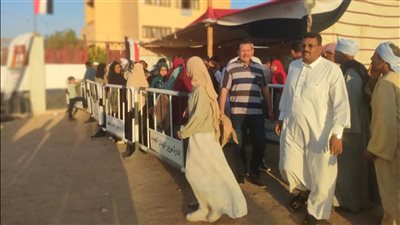إقبال متزايد في ثاني أيام انتخابات الشيوخ بالوادي الجديد وسط تسهيلات لكبار السن وذوي الهمم