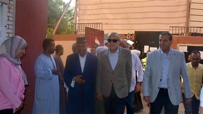 محافظ الأقصر ينعى موظفين لقيا مصرعهما خلال توجههما للعمل بلجان الشيوخ