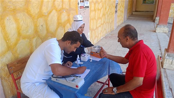 مبادرة 100 يوم صحة