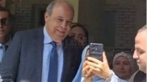 وزير الطيران المدني