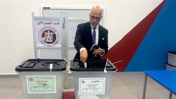 رئيس جامعة عين شمس