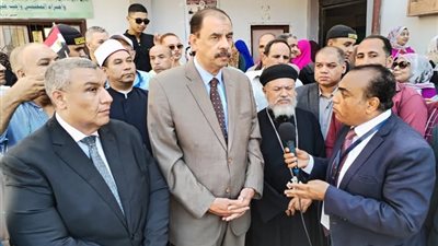 لليوم الثاني.. محافظ سوهاج يواصل متابعته لسير انتخابات الشيوخ بطهطا والمراغة | صور