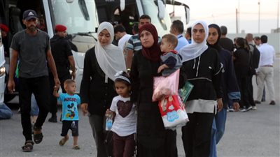 الأردن يُجلي دفعة من أطفال غزة للعلاج.. ويدخل 26 شاحنة مساعدات إلى القطاع