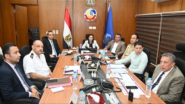 محافظ البحيرة تتابع