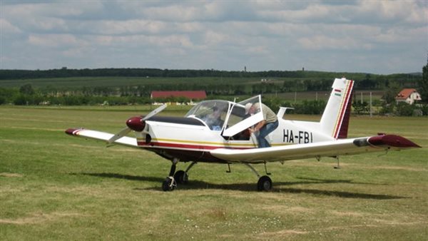 طائرة من نوع زيلين