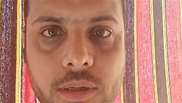 والد علي مريض ضمور