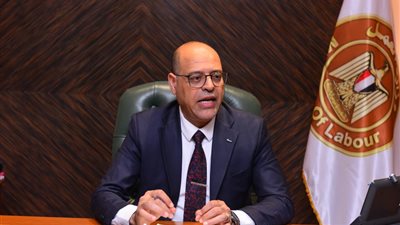 وزير العمل: إصدار بطاقة تعريف لكل دليفري وتأسيس صندوق لحمايتهم 