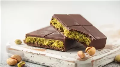 تفشي السالمونيلا في كندا.. والاتهامات تطال منتجات شوكولاتة دبي والفستق