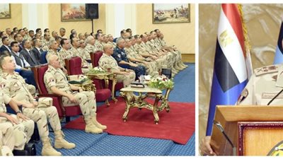 وزير الدفاع يلتقي بعدد من مقاتلي المنطقة الجنوبية العسكرية‎ 