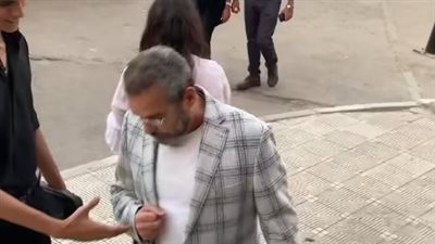 بعد أزمة تجاهله لمعجب.. أحمد عبد العزيز في بيان: سوء تفاهم وفكرته من المنظمين