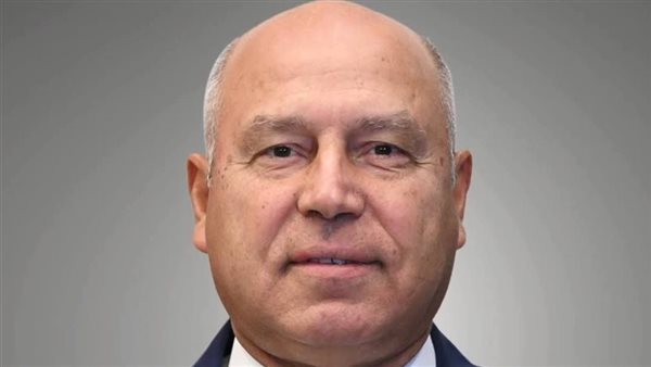 الفريق مهندس كامل