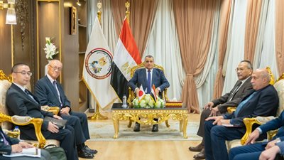 وزير الإنتاج الحربي يستقبل السفير الياباني بالقاهرة لبحث أوجه التعاون المشترك في مجالات التصنيع المختلفة