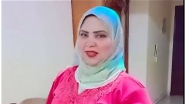 البلوجر حسناء شعبان