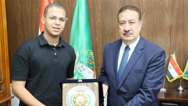 محافظ المنوفية ونجل