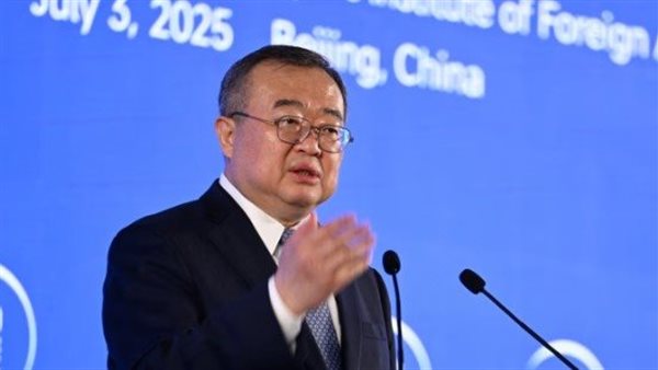 الدبلوماسي الصيني