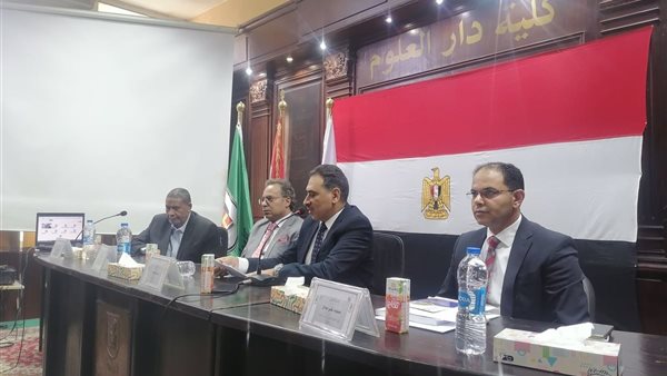 نائب رئيس جامعة القاهرة