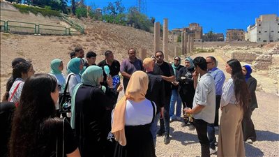 وفد من وزارة السياحة يتفقد المتحف المفتوح للآثار الغارقة بالإسكندرية | صور 