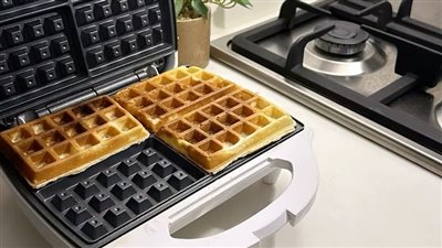 طريقة عمل الوافل للشيف نادية السيد.. اعرفي سر البيض والنشا في العجينة