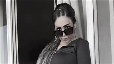 إيحاءات جنسية لزيادة المشاهدات.. ماذا وجدت الأجهزة الأمنية بهاتف البلوجر لوليتا بعد القبض عليها؟