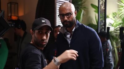 أول تعليق من كريم فهمي على شائعات خلافه مع كريم العدل