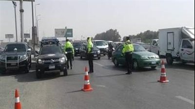 الداخلية تضبط 508 مخالفات مرورية متنوعة على طريق الأوتوستراد