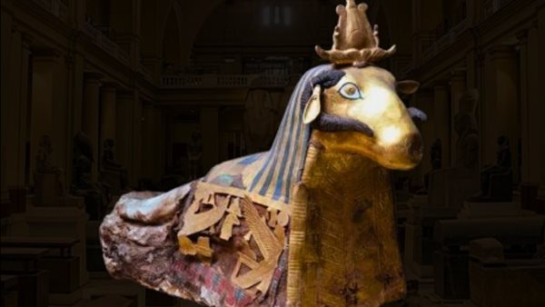 مومياء كبش مقدس للإله