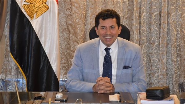 وزير الرياضة