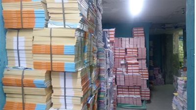 القبض على مدير مخزن بحوزته 25 ألف نسخة من الكتب الدراسية دون ترخيص 