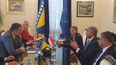 السياحة: تسهيل إجراءات التأشيرات وزيادة عدد الرحلات الجوية بين مصر والبوسنة والهرسك